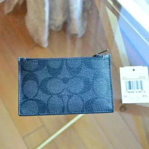 Coach CR407 Zip Card Case In Colorblock Signature Canvas - Picture 1 of 5